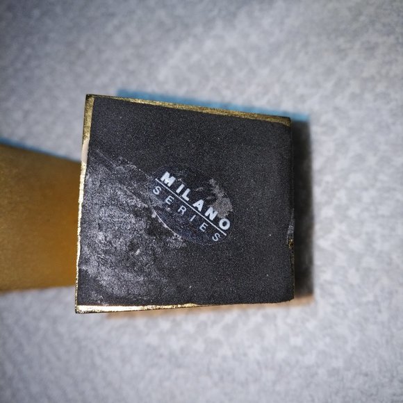 PAIR OF MATTE GOLD SHORT ANGULAR CANDLESTICKS - Picture 4 of 5